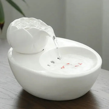 White Simple Ceramic Water Fountain