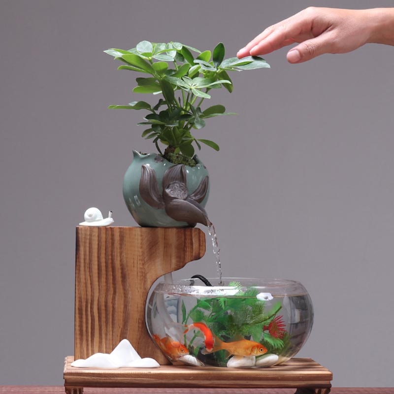 Transparent Glass Fish Tank Ceramic Fountain Decor